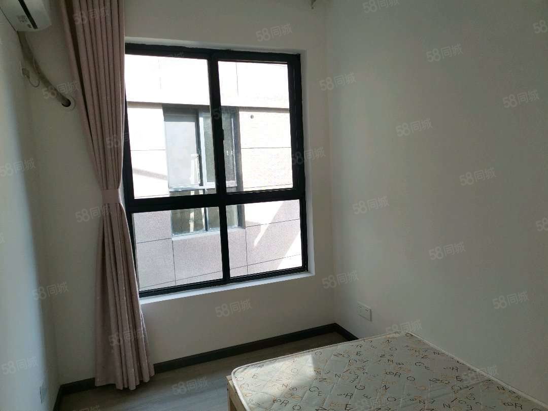 天麟汇景园2室2厅1卫77.43㎡东53.8万