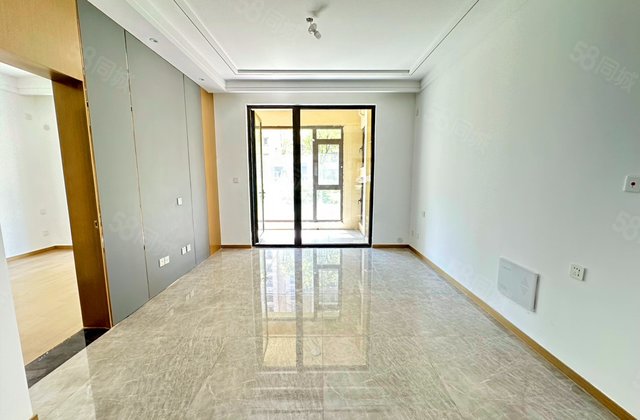 苏荷(东区)3室2厅115㎡110万二手房图片