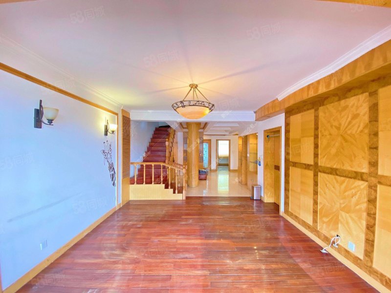 大跃层(文华苑)精装5室2卫