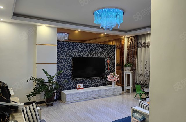 名典大公馆2室2厅103㎡64万二手房图片