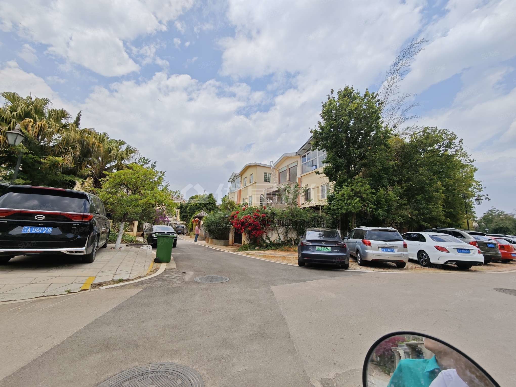 【10图】草海实地公园 旁加州风景 精装 带前后花园,加州枫景-昆明58