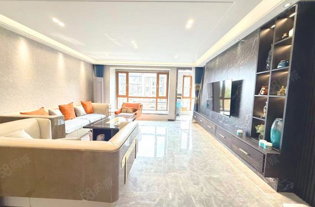 中信城中央公园4室2厅162.16㎡139万二手房图片