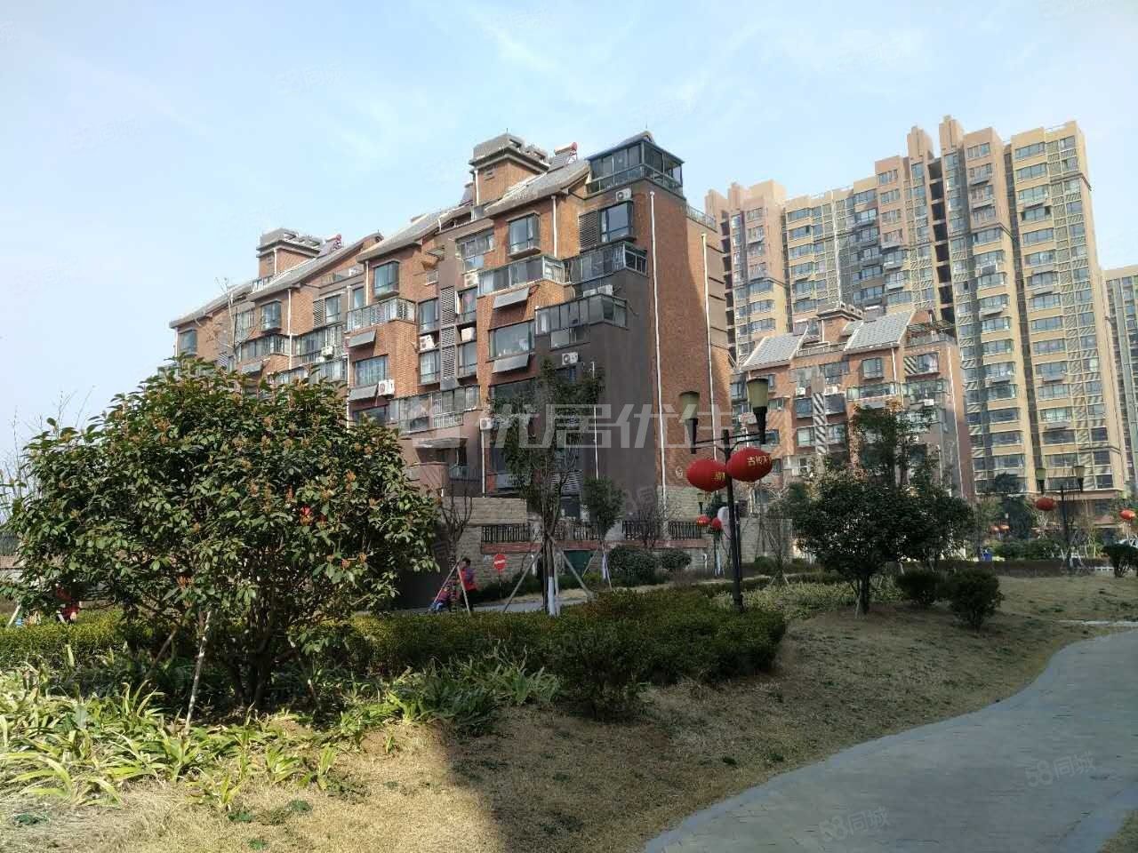 大名城(北区)3室2厅1卫118.8㎡南北82万