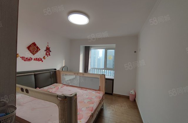 很少的户型 送车储 精装可直接入住挨水晶丽城 水岸花语可按揭