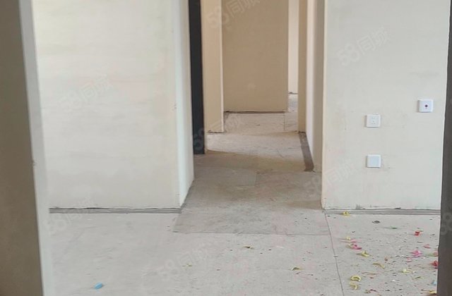 金地格林世界3室2厅113.8㎡113万二手房图片