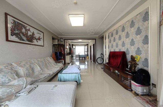 润景苑，新一中，外国语，民生  ，一校三馆。