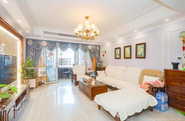 八方小区(C区)3室2厅138.83㎡330万二手房图片