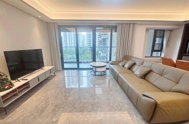 万科天府公园城悦庭4室2厅126.11㎡245万二手房图片