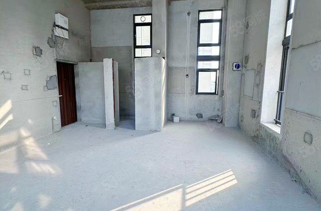 宏宇宏裕公馆3室2厅64.96㎡48万二手房图片