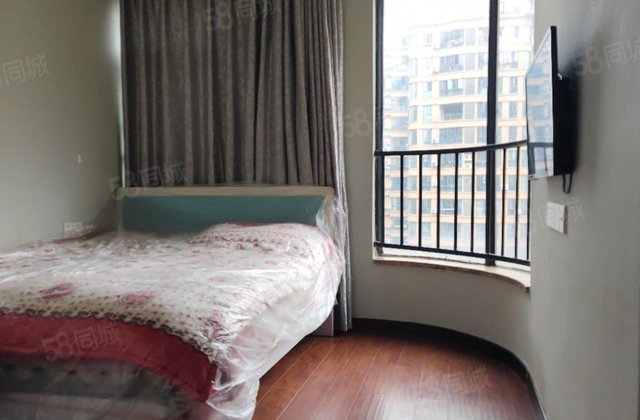 汇鑫国际3室2厅123.3㎡72万二手房图片