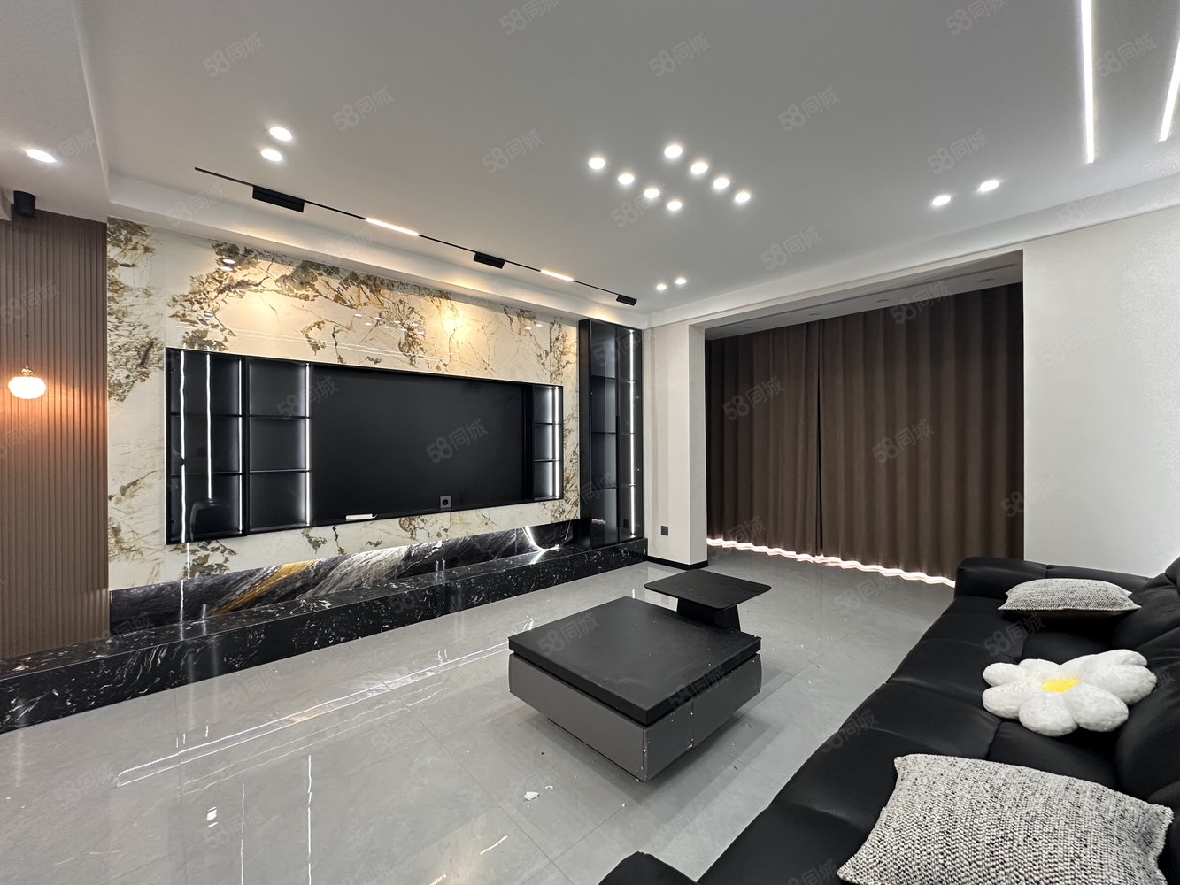 幸福小区3室2厅1卫122㎡南北49万