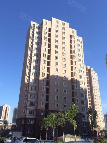 次新房婚房豪华装修!交通便利