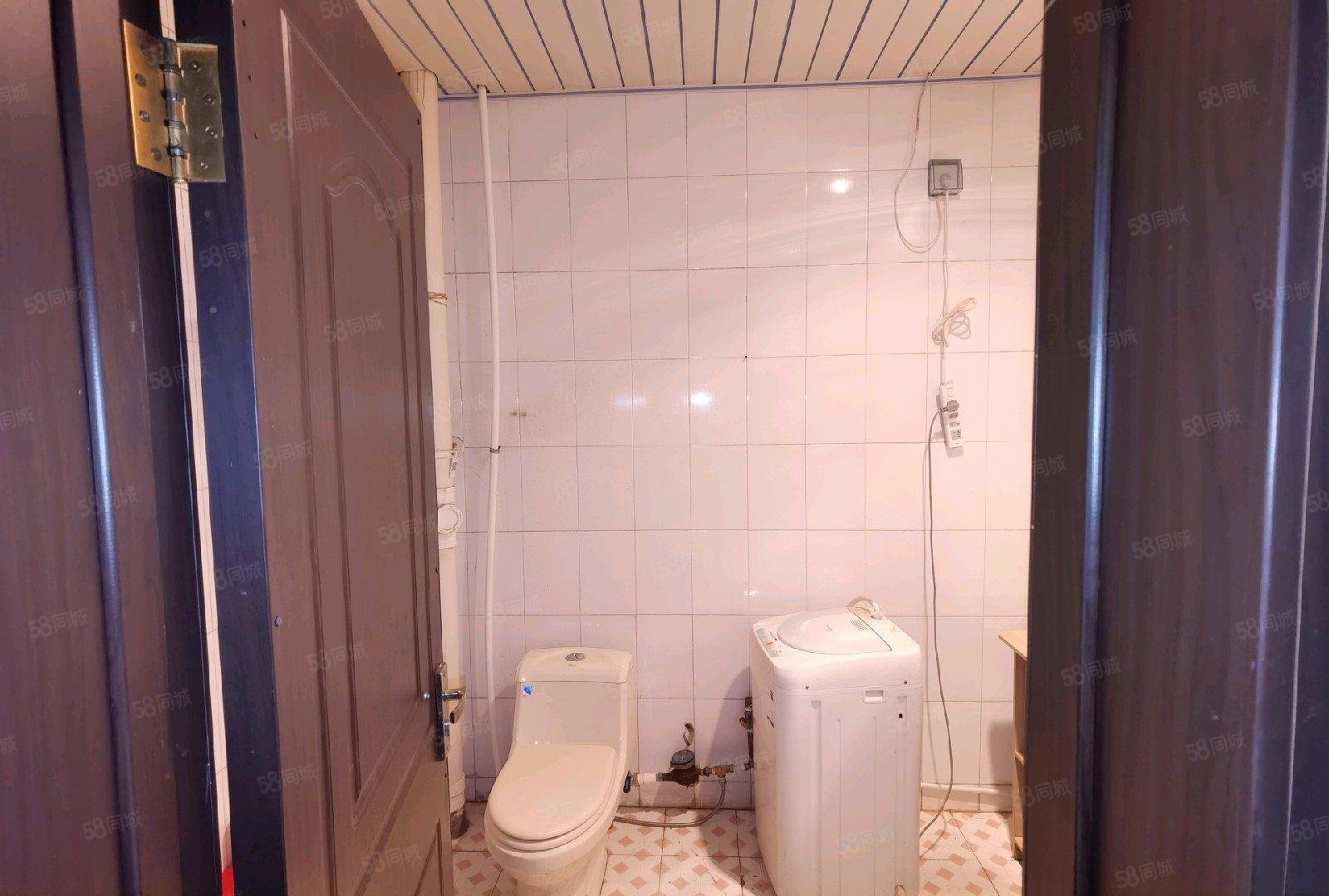 泰隆小区3室2厅1卫114.6㎡南38万