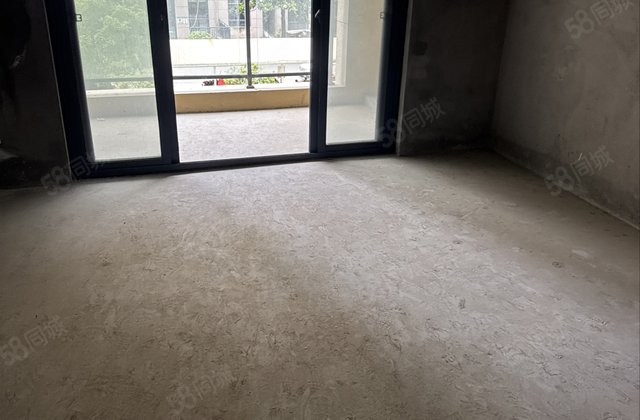 海湾国际3室2厅125㎡64万二手房图片