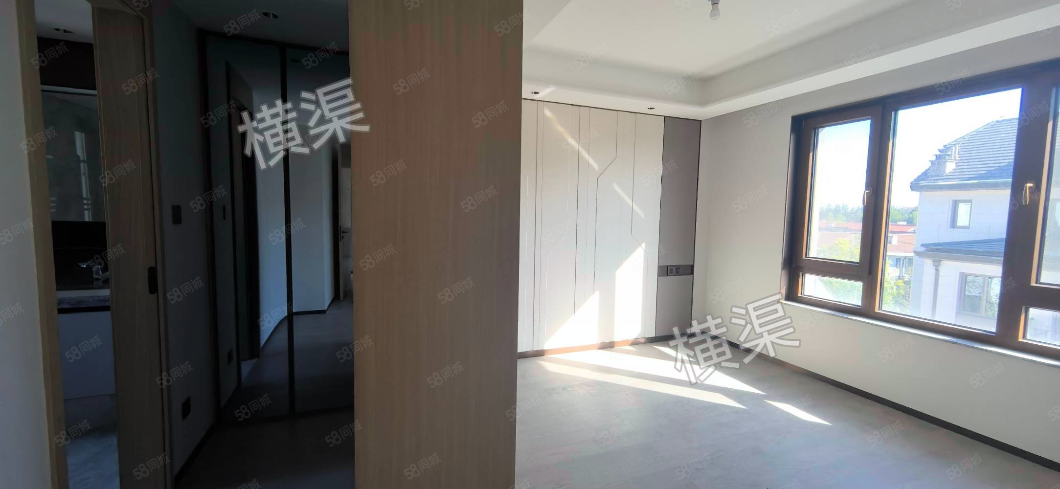 龍湖云河玉陛5室2廳3衛(wèi)266㎡南北1380萬