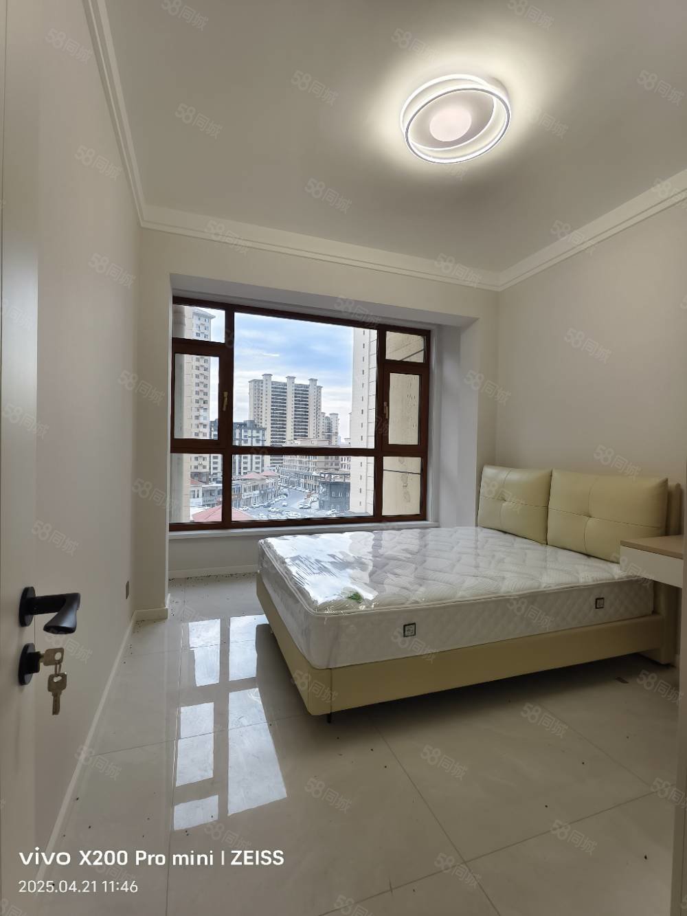 玉圭园4室2厅2卫173㎡南北93.8万