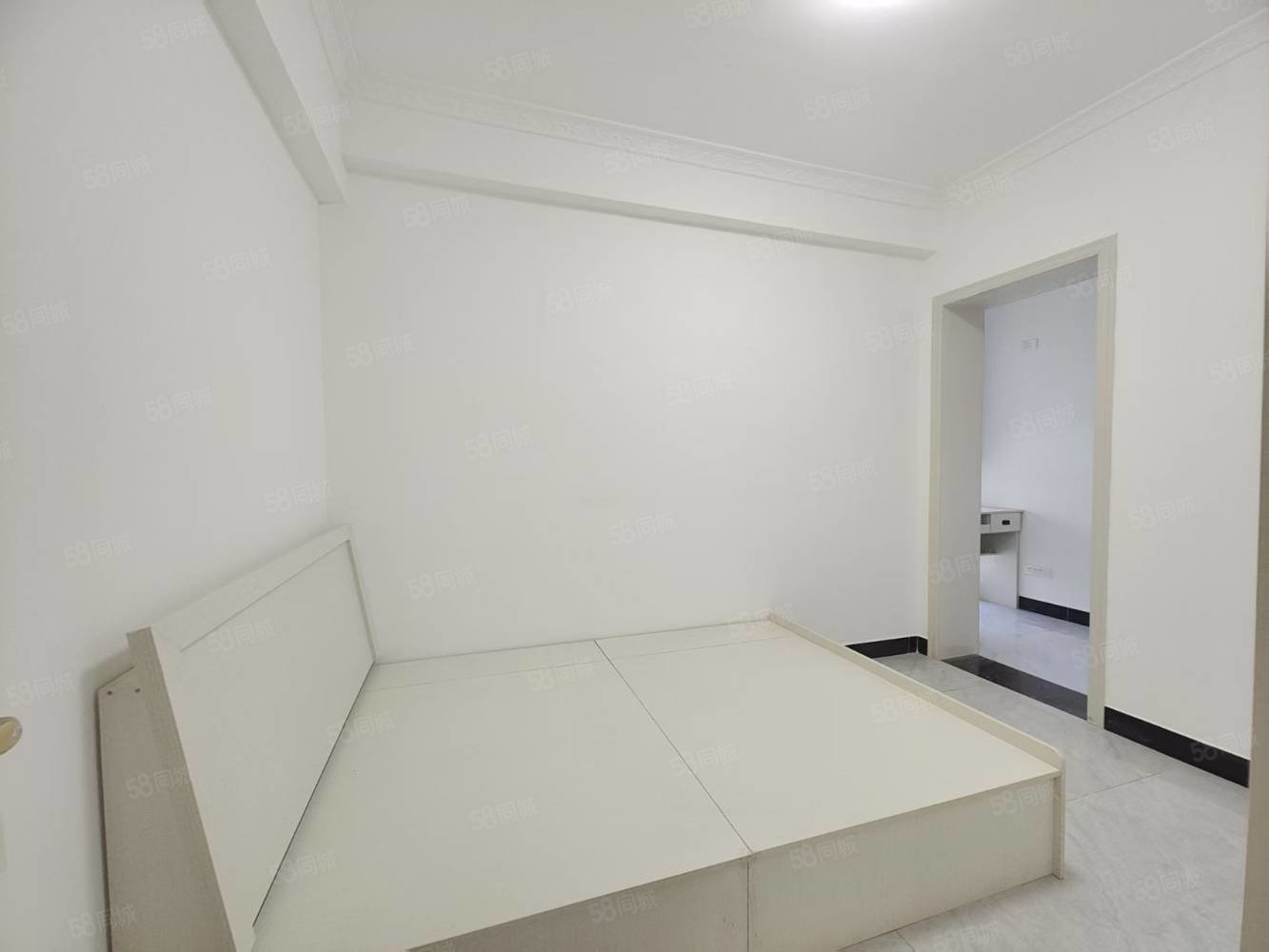 风神水齐乐业城3室2厅1卫103.89㎡南北39.8万