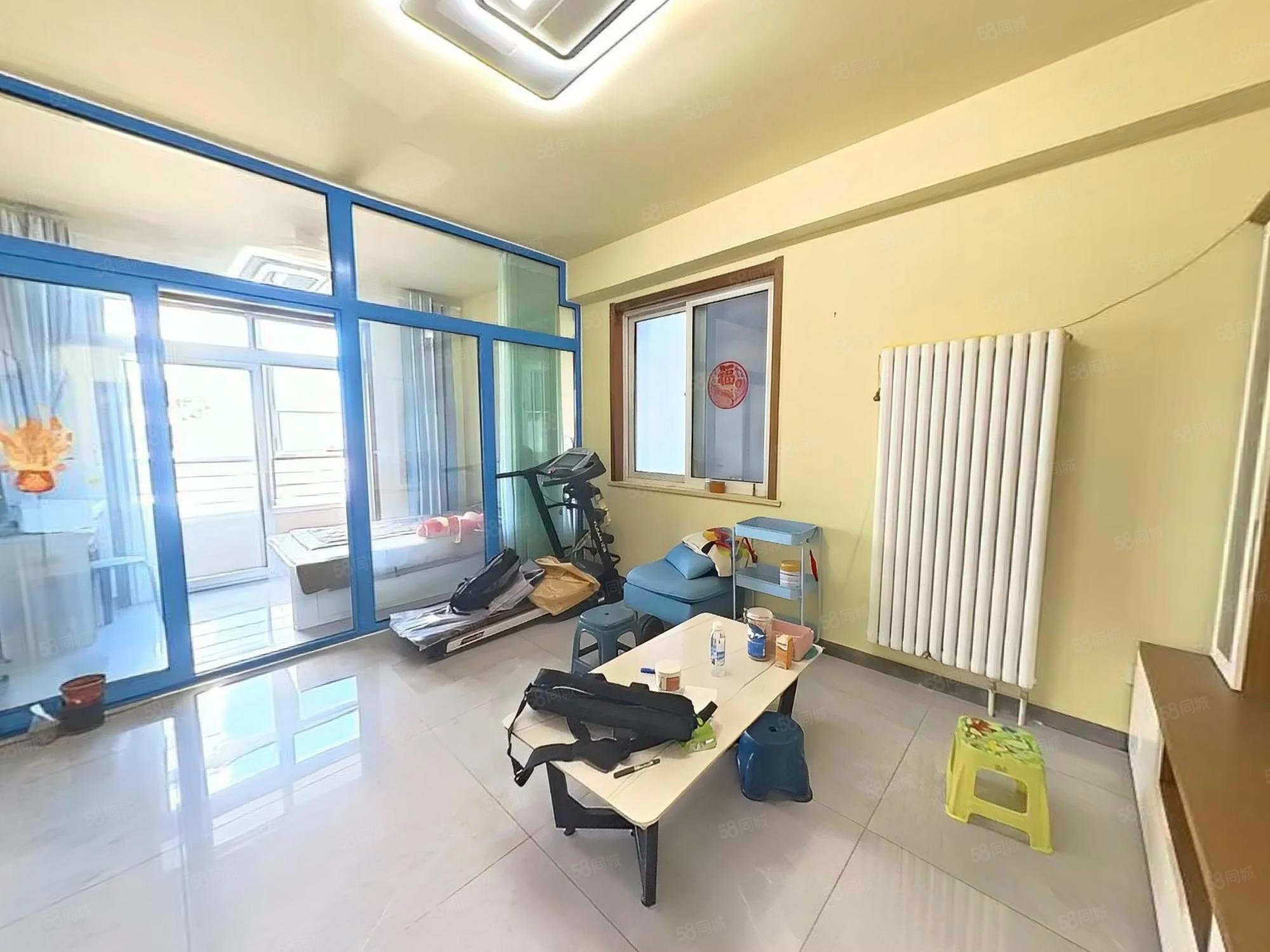 清城北區(qū)3室1廳1衛(wèi)85.59㎡南北195萬