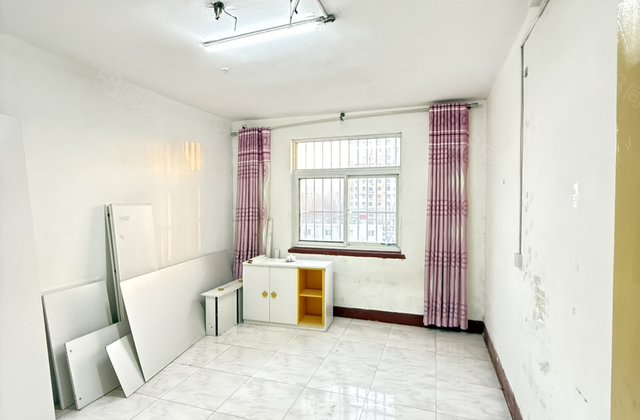 文轩中学 外国语 一中旁 低总价 三室 免大税停车方便