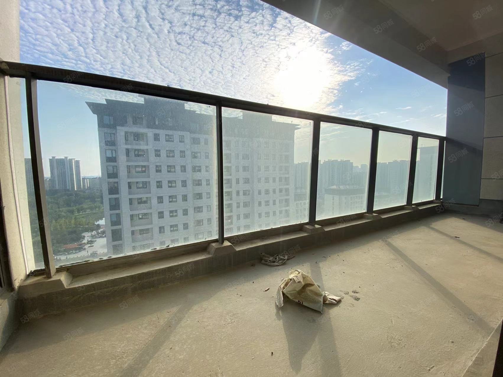 绿城桂语江南3室2厅2卫116.14㎡南北68万