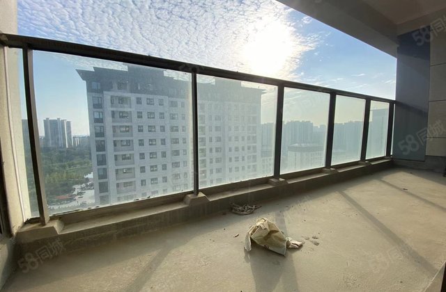 绿城桂语江南3室2厅2卫116.14㎡南北68万