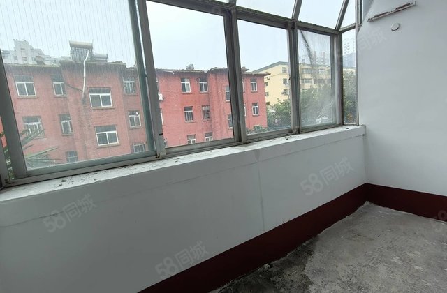 急售！东昌中学！国棉厂！中间楼层！中华御苑！新纺街两室！