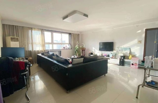 新世纪花园(A区)3室2厅165㎡70万二手房图片