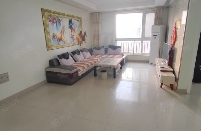 华悦金钻 东昌湖边 前排西边户 带储藏室 3室2厅