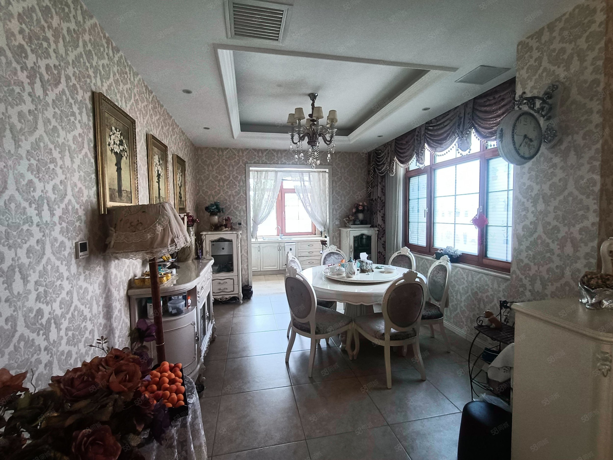 藍(lán)岸麗舍(別墅)4室2廳4衛(wèi)389.46㎡南北1150萬(wàn)