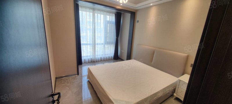 聆海御园4室2厅2卫149.71㎡南北162万