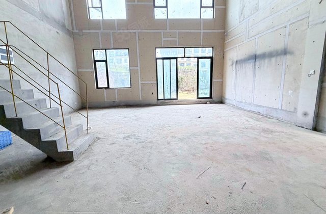 恒基旭辉湖山赋(别墅)5室2厅212.33㎡310万二手房图片