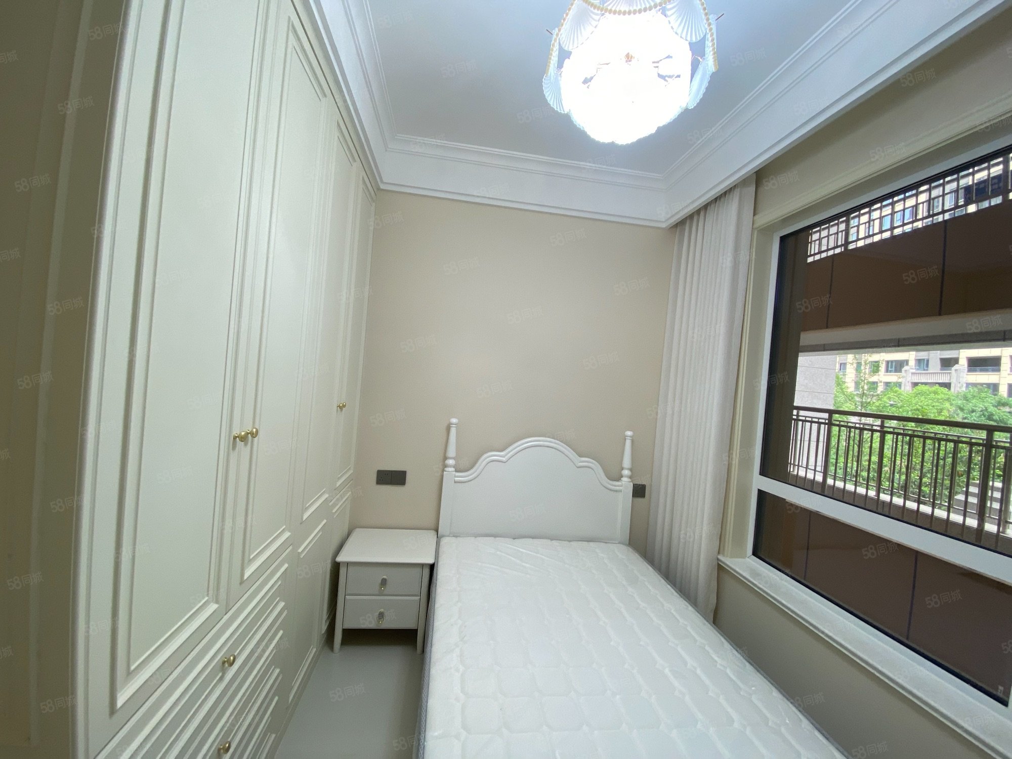 百强世纪城3室2厅2卫122㎡南北116万