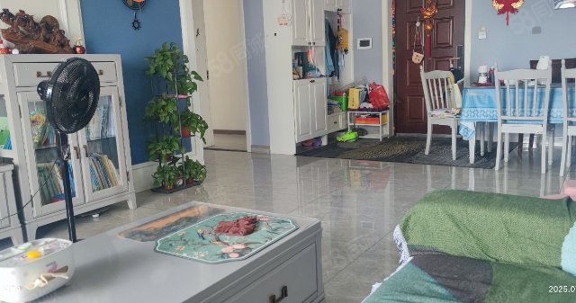 裕昌莲湖新城南区149平精装4居储车位免大税  东边户