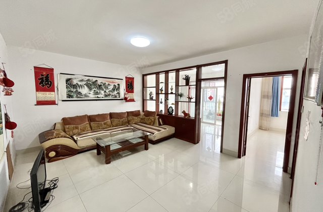 鲁西集团英才小区带车位储藏室！免大税好楼层无遮挡！随时看房！