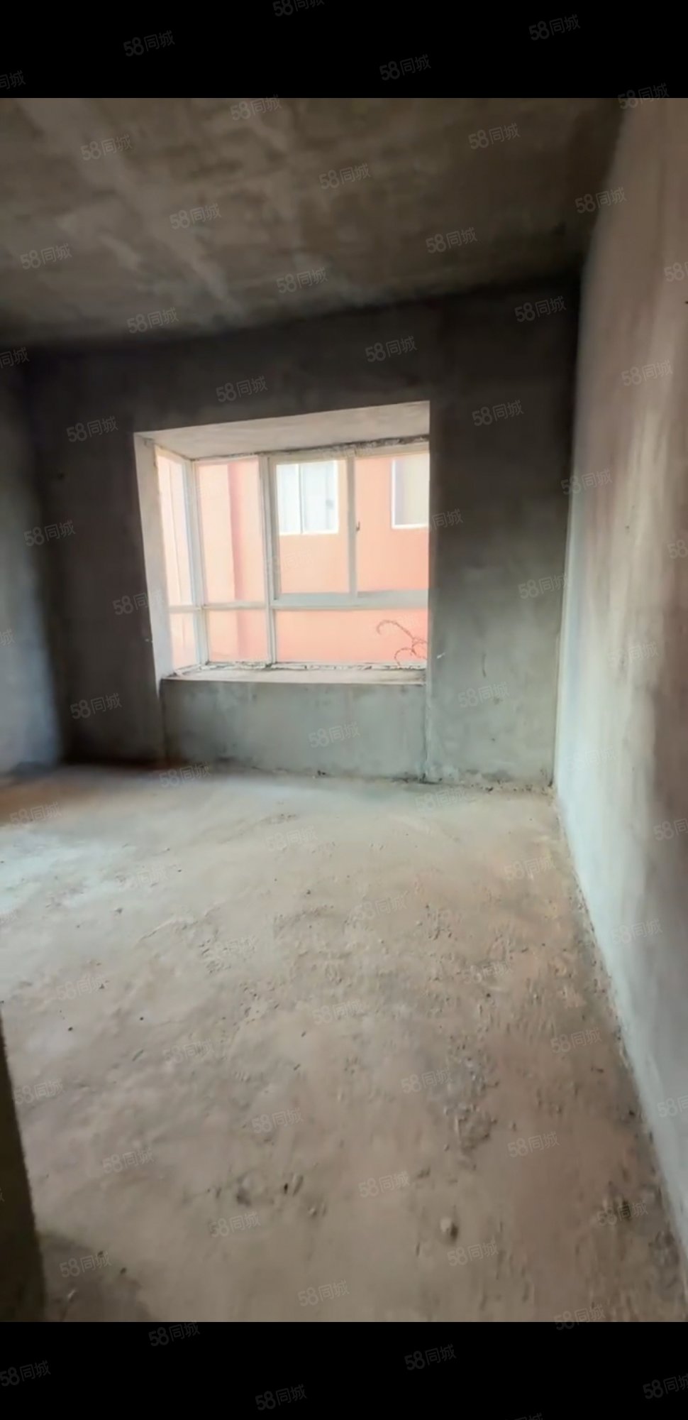 南山轩1室1厅1卫64.79㎡南23万