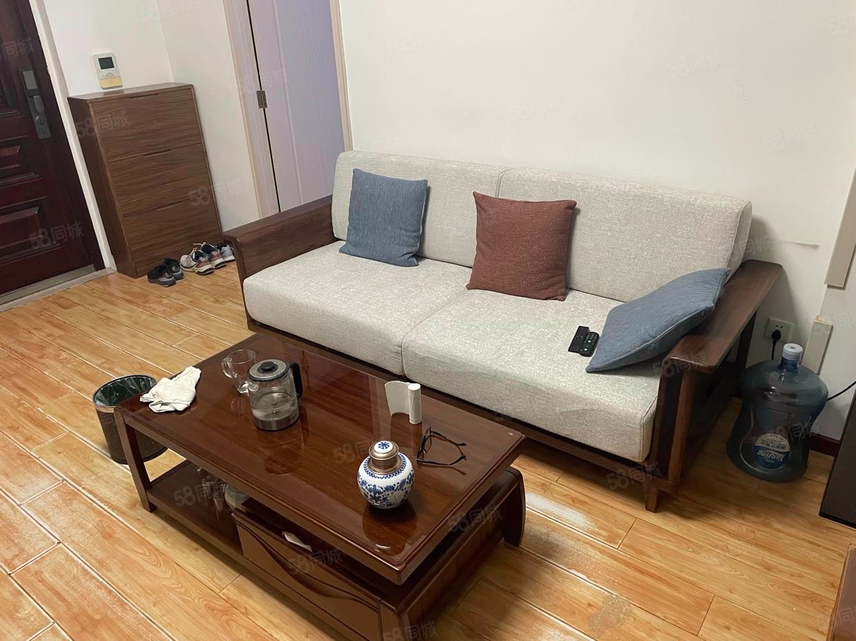 馬可匯2室1廳1衛(wèi)67.08㎡西70萬