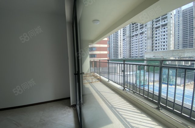 振兴路 次新小区 双卫 医疗配套成熟 交通便捷 停车方便