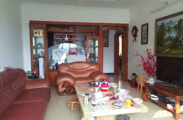 新风苑4室2厅138.8㎡35万二手房图片