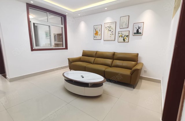 香江北  水岸新城  精装修 免大税 带家具家电