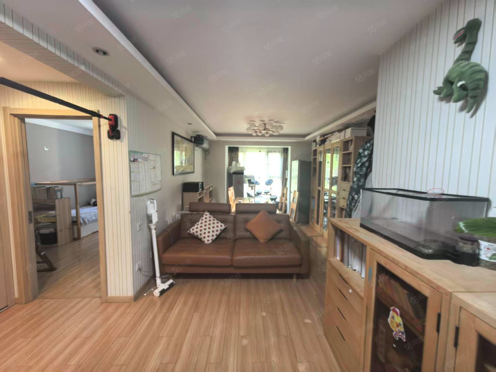 金域華府東(金域華府二期)2室2廳1衛(wèi)91.13㎡南北490萬(wàn)