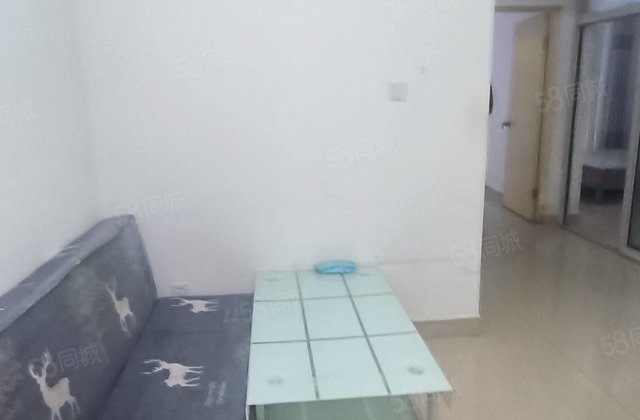 望岳嘉苑，一中外国语，一楼  房，价格合适，民生凤凰城