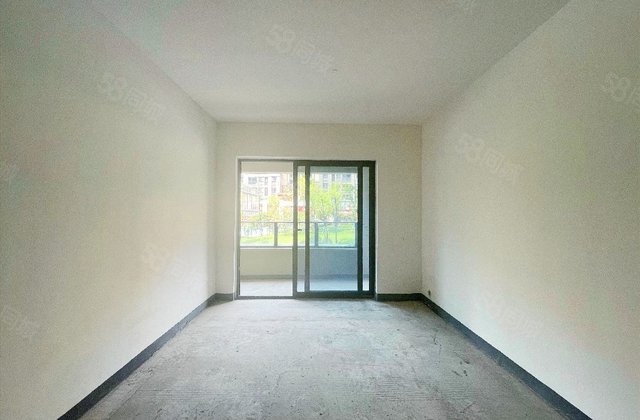 公园大道菁澜二组团3室2厅95㎡102万二手房图片