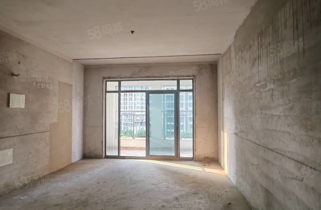 宏信公园里4室2厅136㎡64万二手房图片