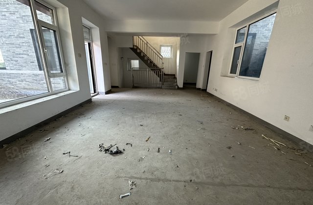 500来个住古楼靠路边别墅东昌  东昌御府