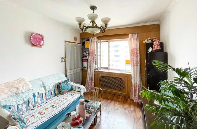 教师大厦3室1厅89.04㎡88万二手房图片