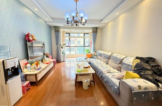 荣民宫园中央3室2厅105.26㎡126万二手房图片