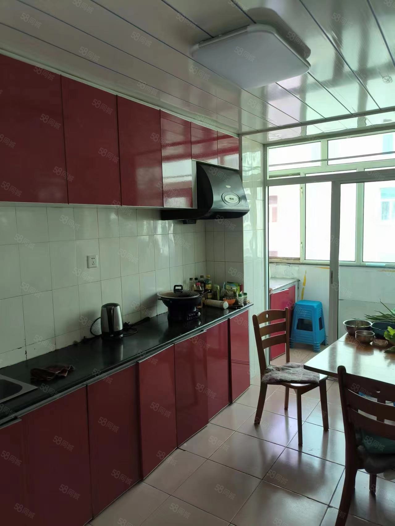 向阳小区2室1厅1卫65.99㎡南北11万