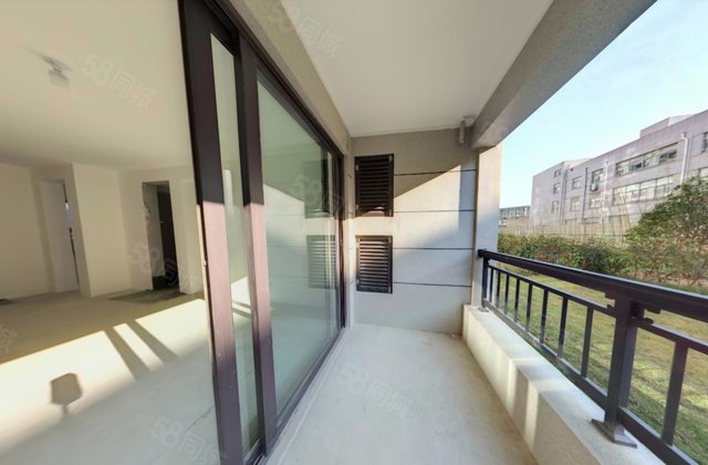 融创荣润玖樟台3室2厅98㎡115万二手房图片