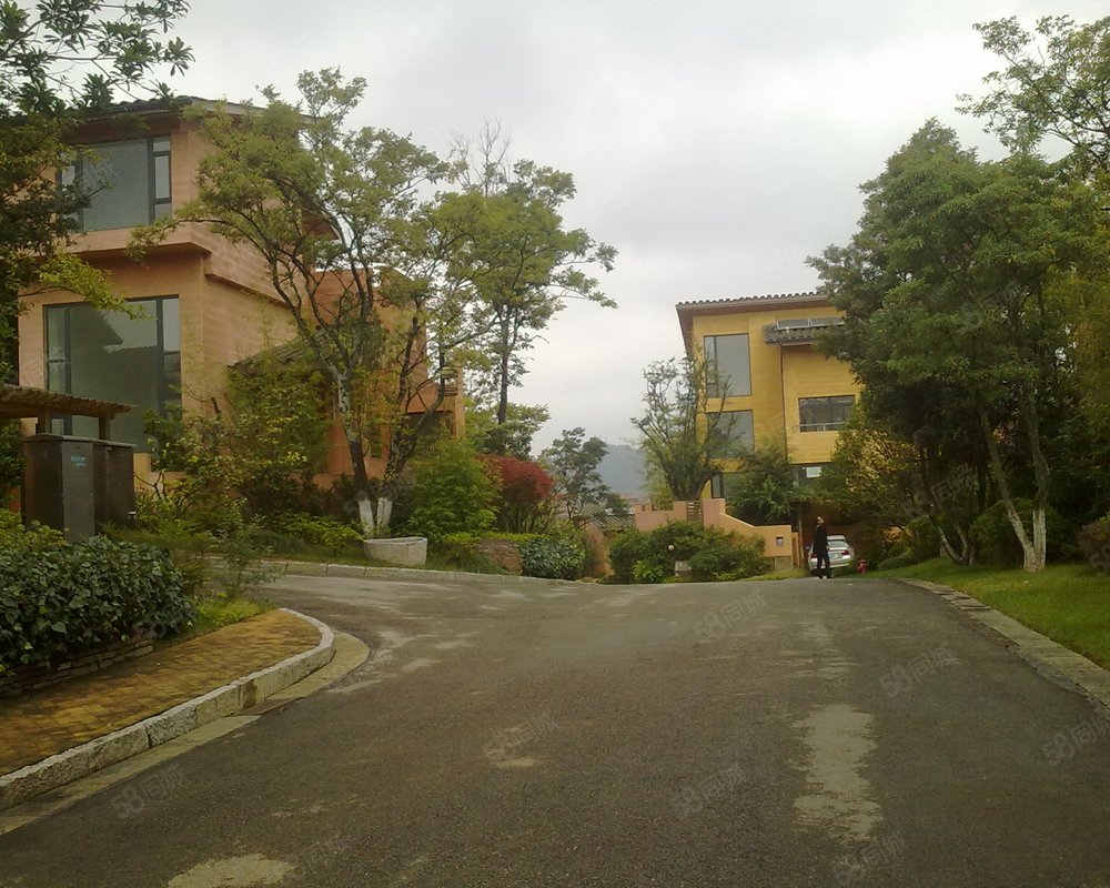 野鸭湖山林别墅绕城高速以外