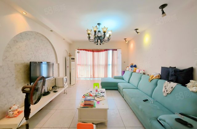 融科三万英尺4室2厅120.57㎡140万二手房图片